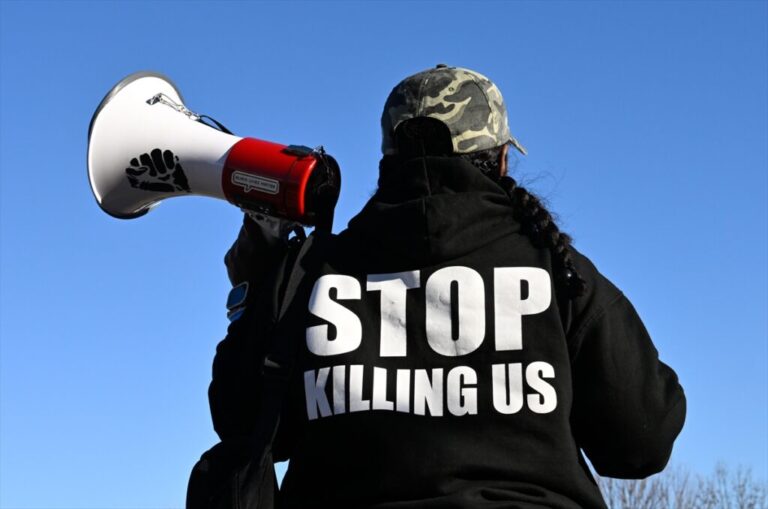 US immigration officers target civilian vehicles in 13 incidents since July, killing 2