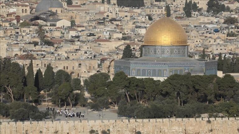 Israeli Knesset member storms Al-Aqsa Mosque compound in East Jerusalem