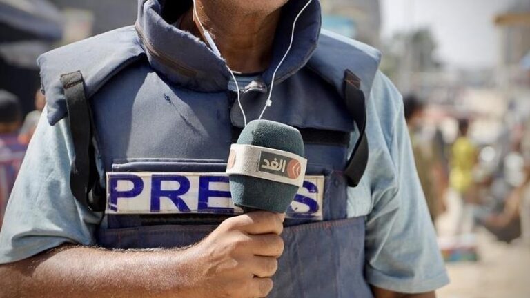 Palestinian journalists recount torture, systematic abuse in Israeli detention: Report