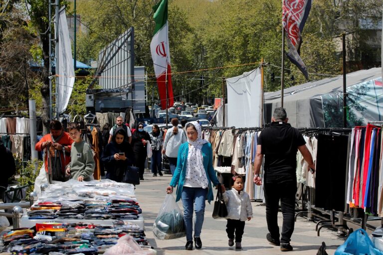 Oil price whipsaw as US and Iran say peace talks in Islamabad are back on track