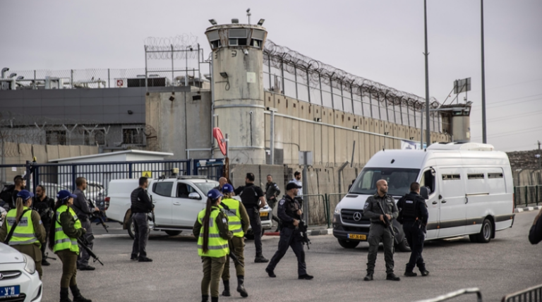 Freed Palestinian journalist describes Israeli prisons as ‘living graves’